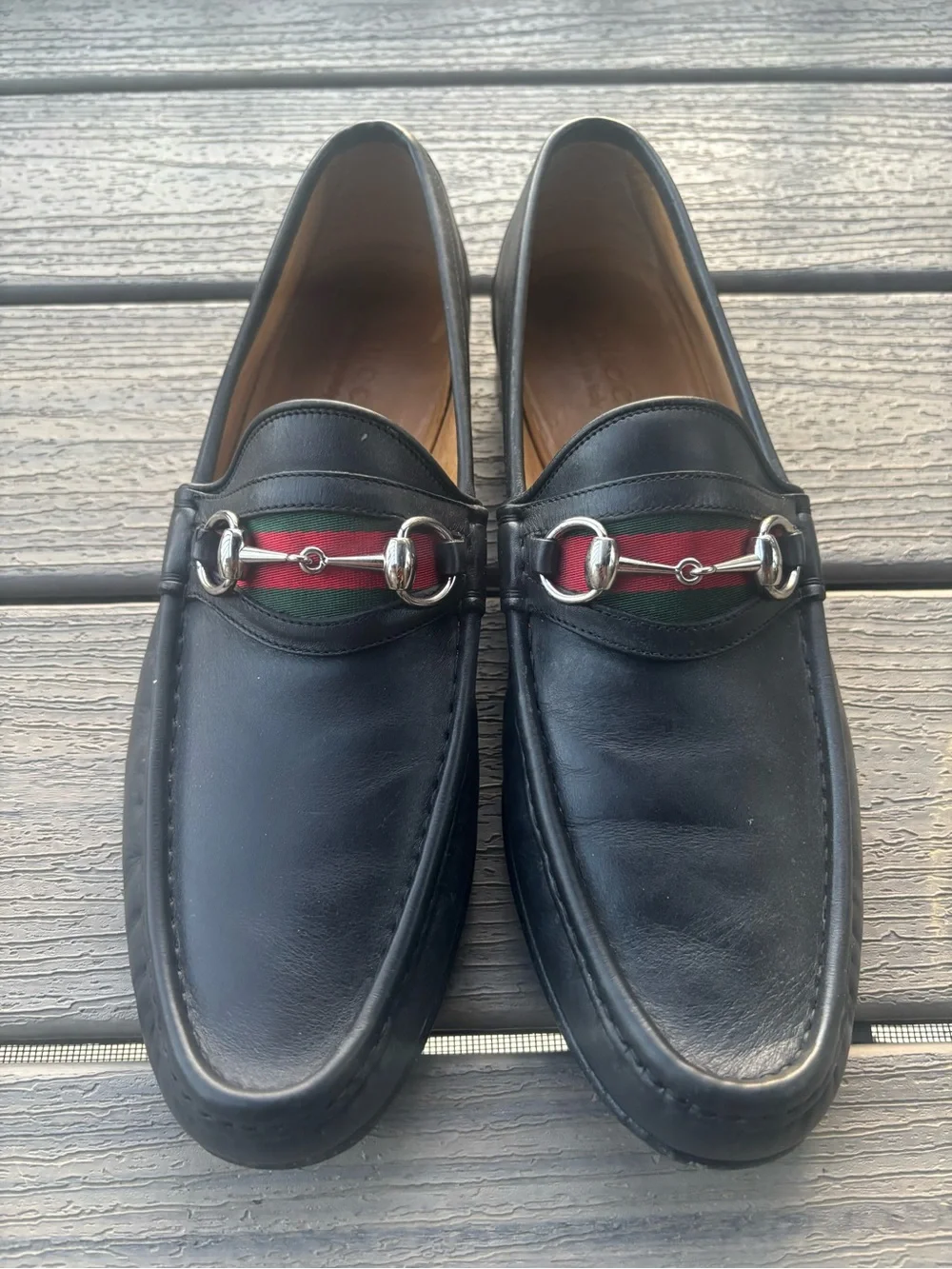 Gucci Men’s Leather Loafers with Red and Green Web & Silver Horsebit Size 11